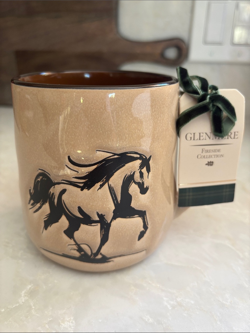 NWT Glenmere Fireside Collection Beige Ceramic Mug with Horse Motif